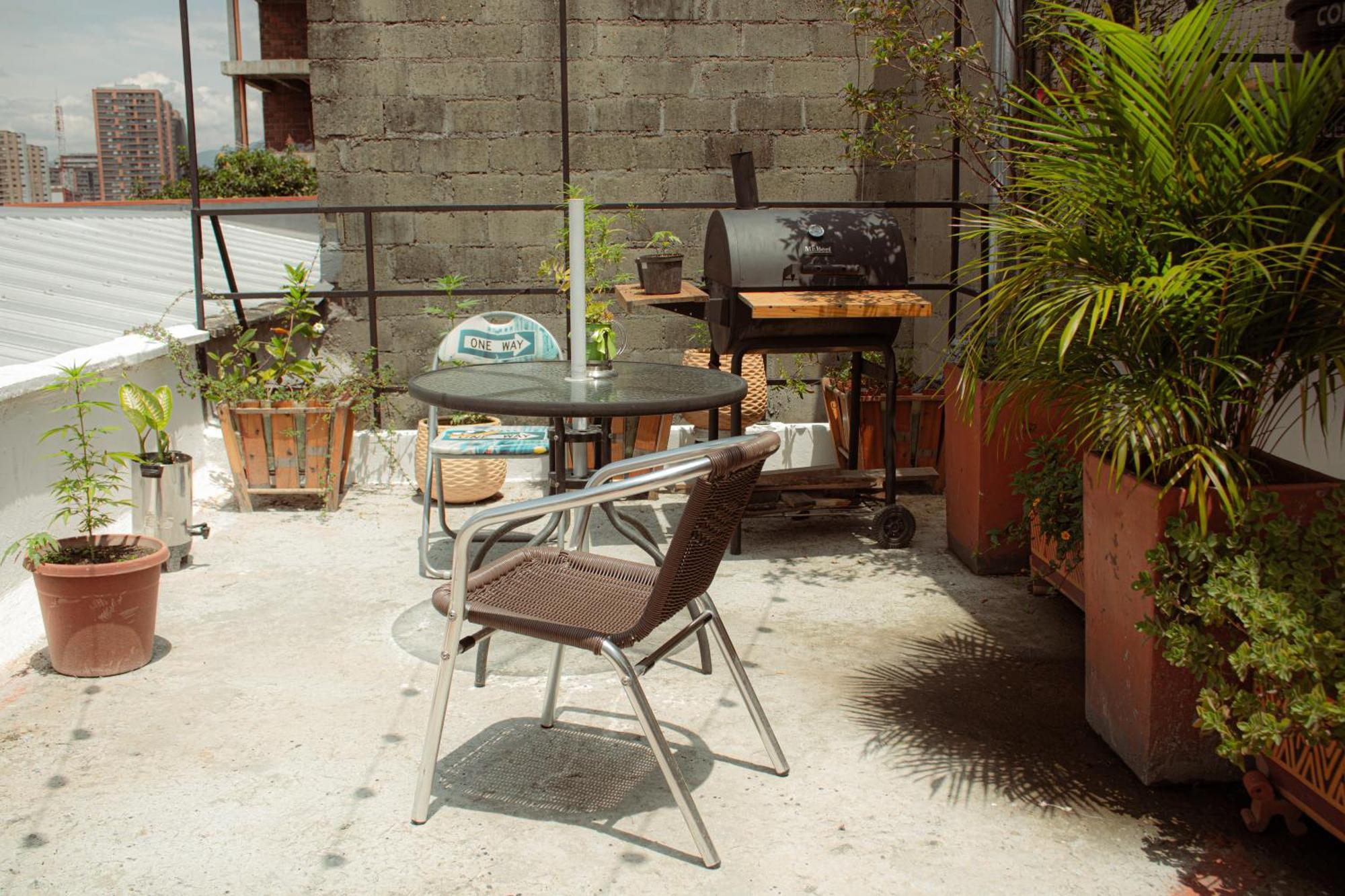 Adn Algo De Nosotros - Malaika Hostel *