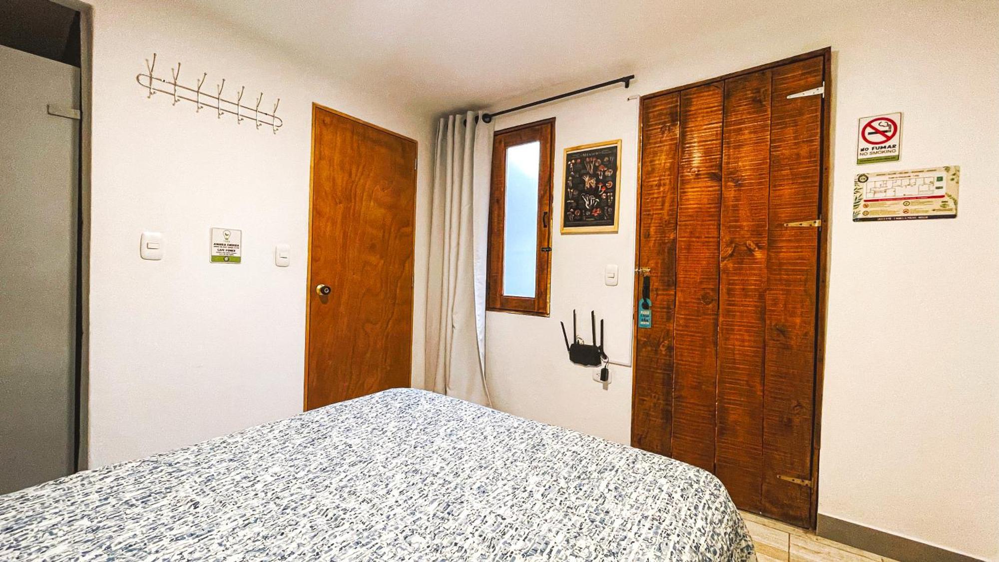 Adn Algo De Nosotros - Malaika Hostel
